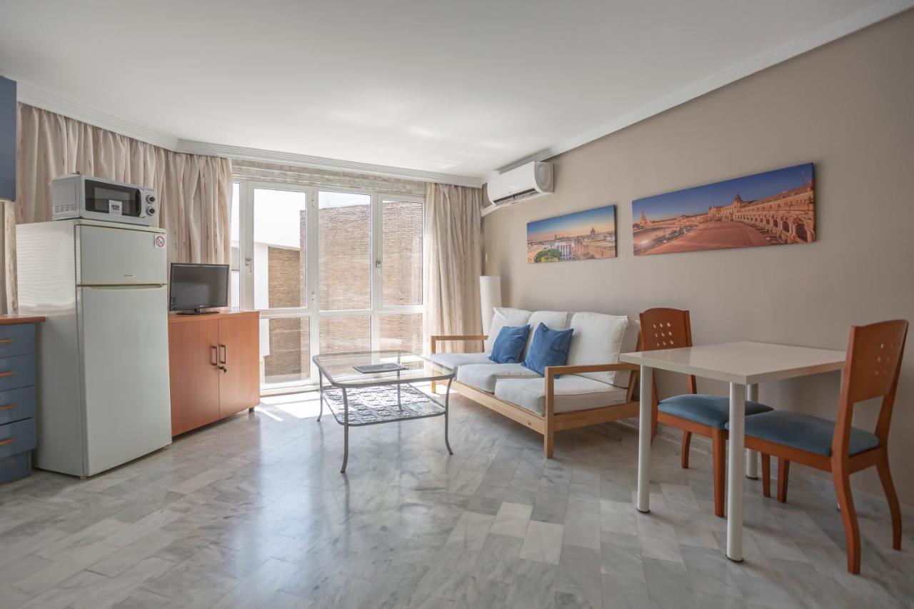 Francos 3 Sevilla Urban Apartment ภายนอก รูปภาพ