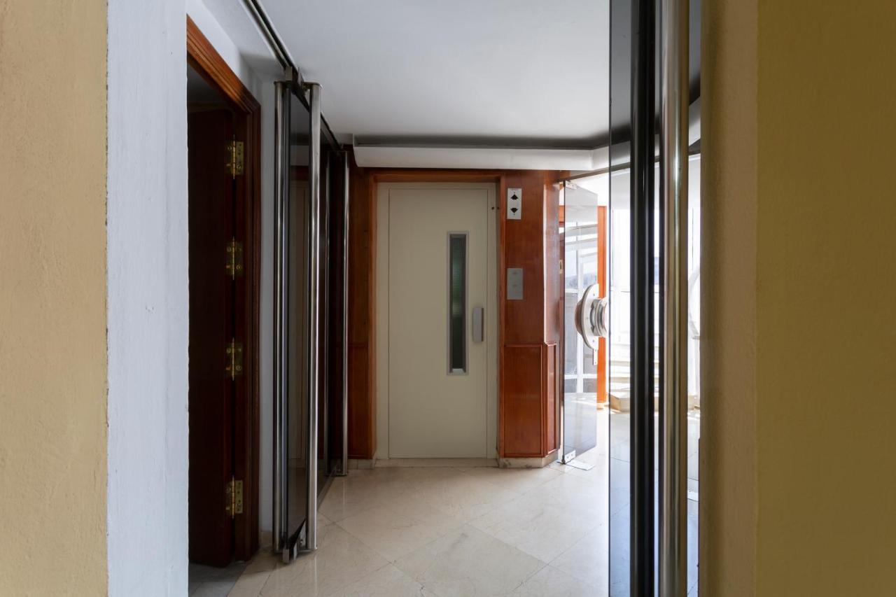 Francos 3 Sevilla Urban Apartment ภายนอก รูปภาพ